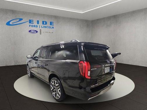Agate Black Metallic 2026 Ford Expedition Max Platinum