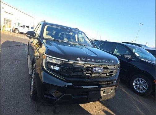 2025 Ford Expedition Max Active 4x4