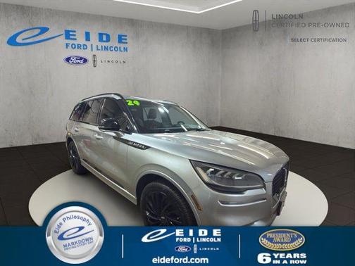 Silver Radiance Metallic Clearcoat 2024 Lincoln Aviator Reserve AWD