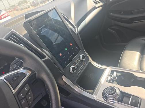 Star White Metallic Tri-Coat 2023 Ford Edge SEL