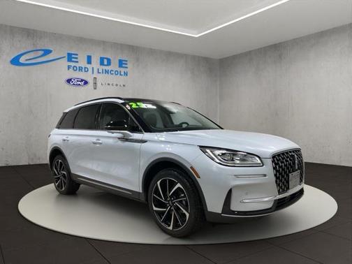 2025 Lincoln Corsair Reserve