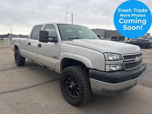 2005 Chevrolet Silverado 2500 LS H/D Crew Cab