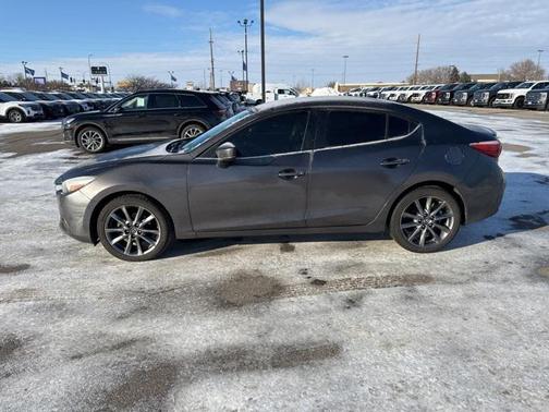 2018 Mazda Mazda3 Touring