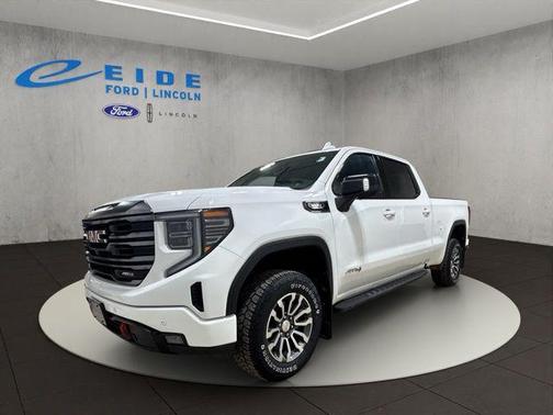 Summit White 2022 GMC Sierra 1500 AT4