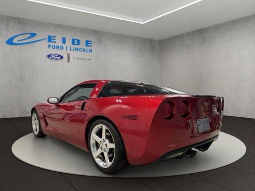 Magnetic Red Metallic 2005 Chevrolet Corvette Base
