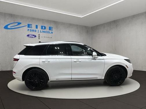 2021 Lincoln Corsair Reserve