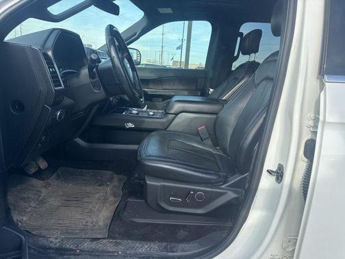 Star White Metallic Tri-Coat 2020 Ford Expedition Limited