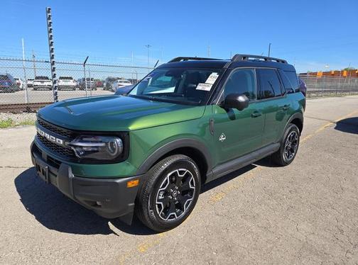 Eruption Green Metallic 2025 Ford Bronco Sport Outer Banks