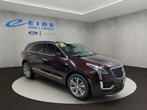 2020 Cadillac XT5 Premium Luxury