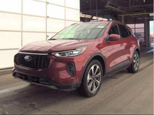 2025 Ford Escape Platinum