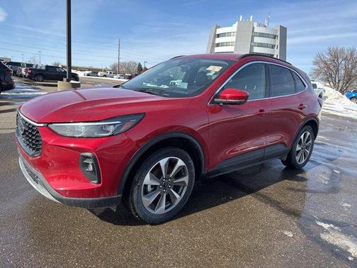 2025 Ford Escape Platinum