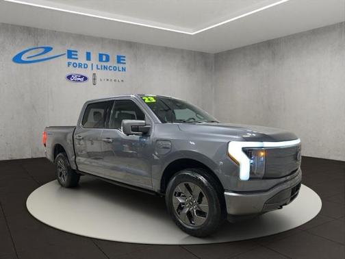 2023 Ford F-150 Lightning LARIAT