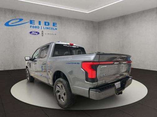 2023 Ford F-150 Lightning LARIAT