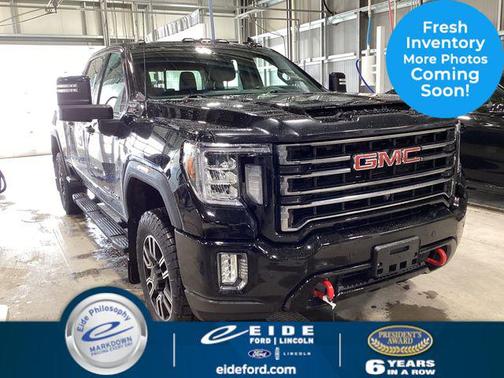 Onyx Black 2023 GMC Sierra 2500 AT4