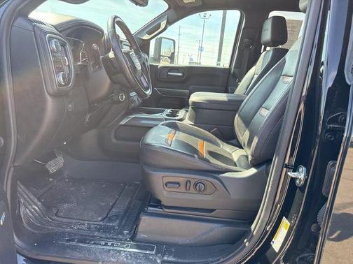 2023 GMC Sierra 2500 AT4