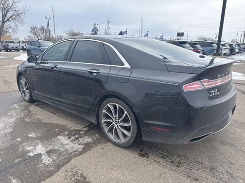 2020 Lincoln MKZ Standard