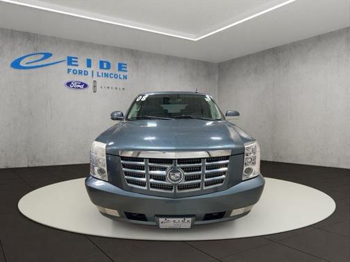 2008 Cadillac Escalade Base