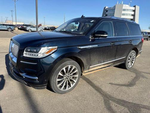 Signature Navy 2021 Lincoln Navigator Reserve