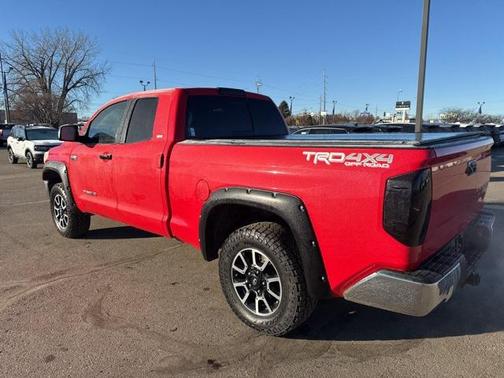 2015 Toyota Tundra SR5