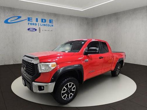 2015 Toyota Tundra SR5
