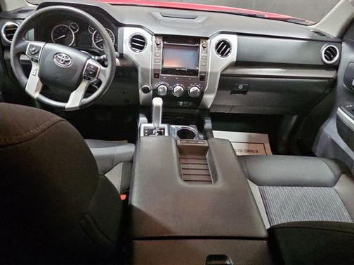 2015 Toyota Tundra SR5