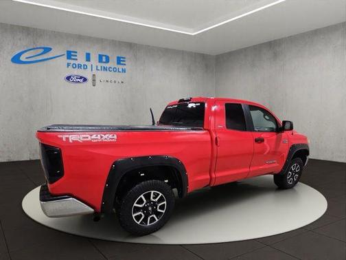 2015 Toyota Tundra SR5