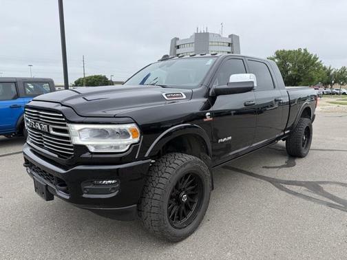 2022 RAM 2500 Laramie Mega Cab 4x4 6'4' Box