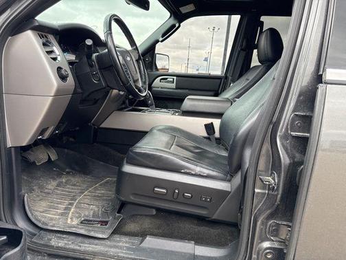 Magnetic 2017 Ford Expedition EL Limited