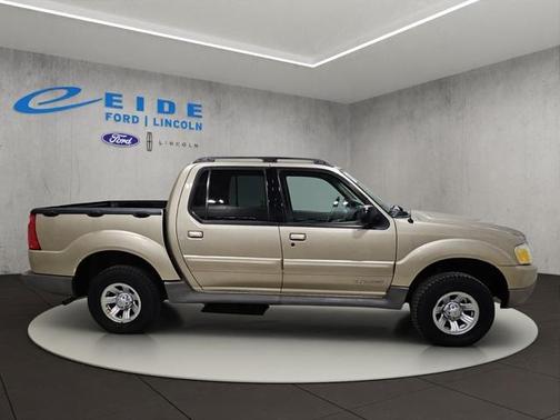 2001 Ford Explorer Sport Trac Base