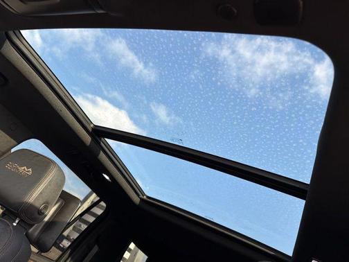 2021 Chevrolet Suburban 4WD High Country