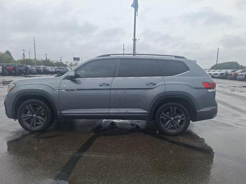 2021 Volkswagen Atlas 3.6L SE w/Technology