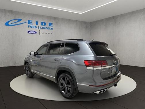 2021 Volkswagen Atlas 3.6L SE w/Technology