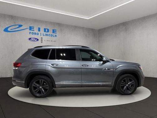 2021 Volkswagen Atlas 3.6L SE w/Technology