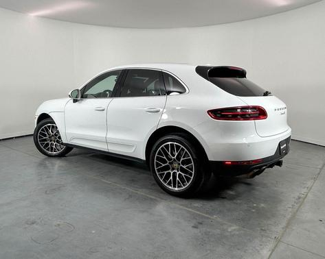 White 2015 Porsche Macan S
