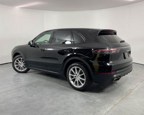 Black 2019 Porsche Cayenne Base