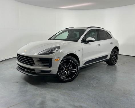 Chalk 2021 Porsche Macan Base