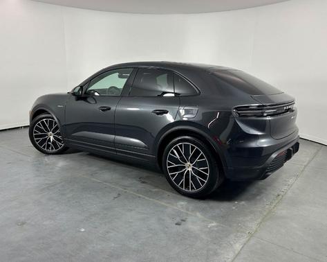 2024 Porsche Macan 4