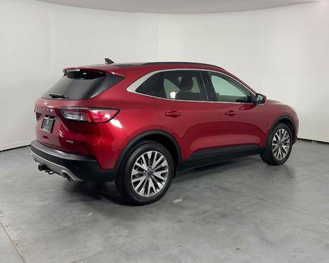 2021 Ford Escape Titanium