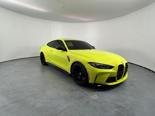 Sao Paulo Yellow 2021 BMW M4 Base