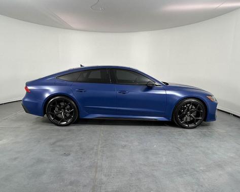 2024 Audi RS 7 4.0T quattro performance