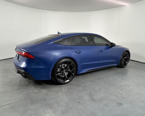 2024 Audi RS 7 4.0T quattro performance