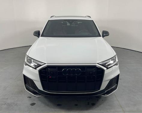 2022 Audi SQ7 4.0T Premium Plus