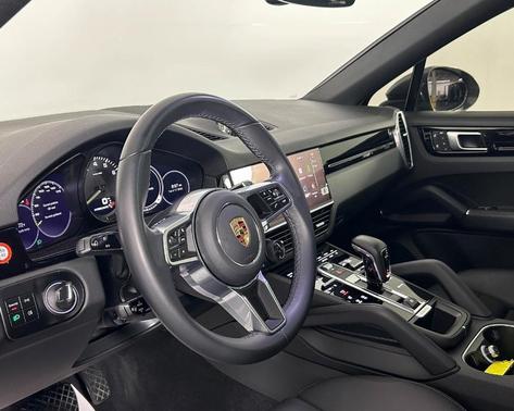 2023 Porsche Cayenne E-Hybrid Coupe E-Hybrid