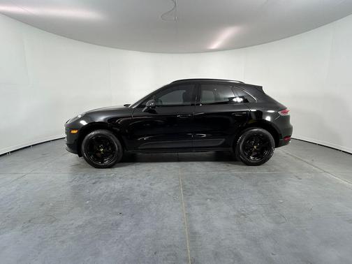 Black 2020 Porsche Macan Base