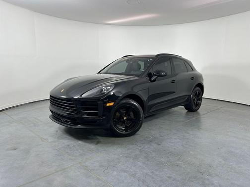 Black 2020 Porsche Macan Base