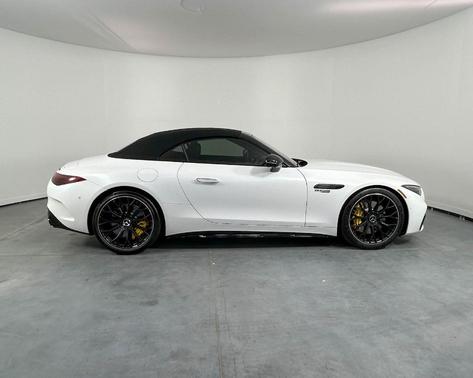 2022 Mercedes-Benz AMG SL 63 Base