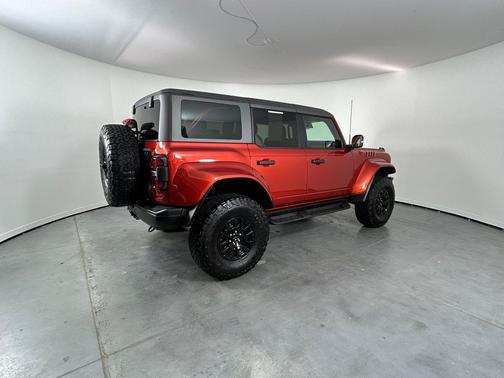 Chili Pepper Red 2024 Ford Bronco Raptor
