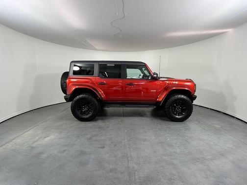 Chili Pepper Red 2024 Ford Bronco Raptor