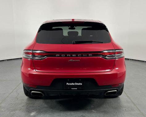 2020 Porsche Macan Base