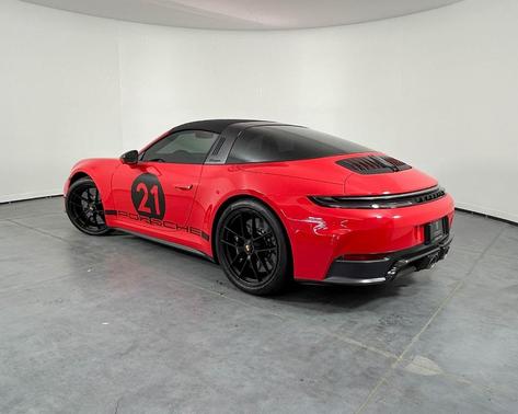 2025 Porsche 911 Targa 4 GTS